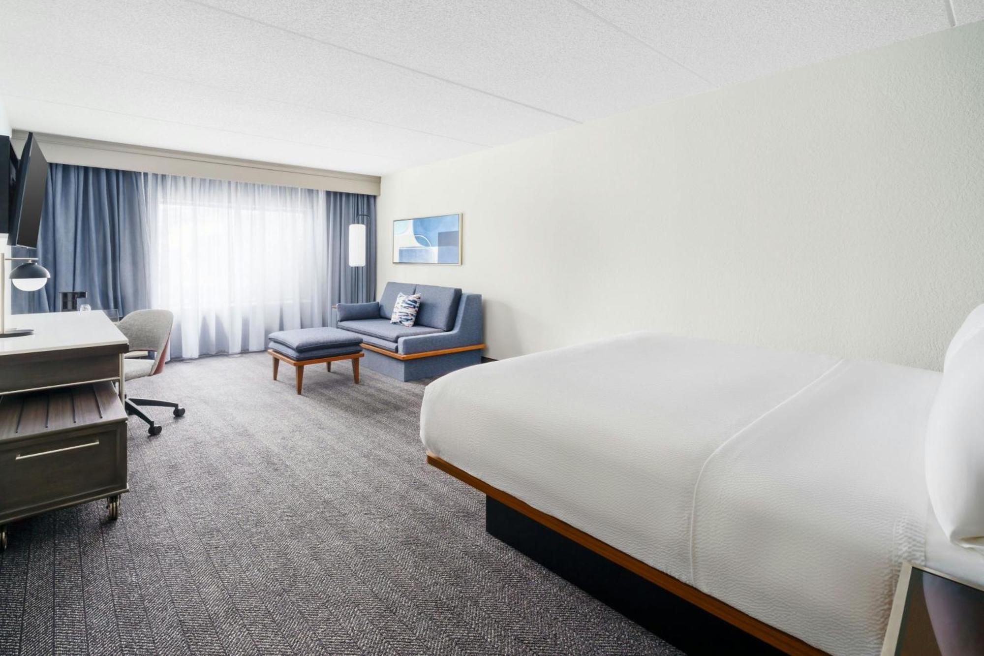 Courtyard Chicago Midway Airport Hotel Bedford Park Eksteriør billede